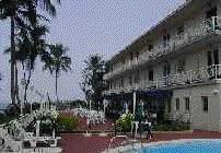 Bahia Pool